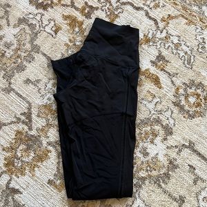 Lululemon sheer legging right size 4